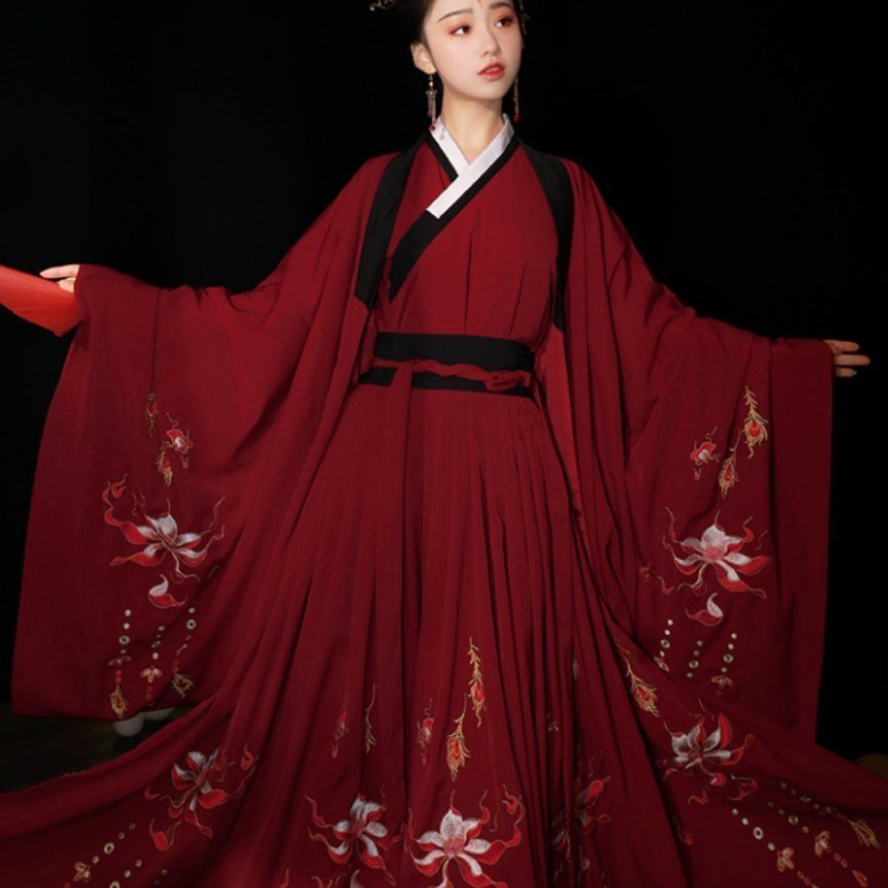 Fiery Suzaku Hanfu | Embroidered Gown Prom